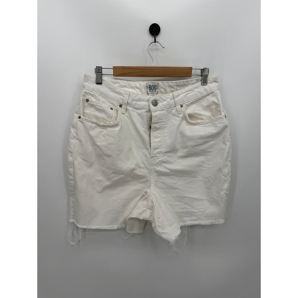 BDG 90s Long Inseam Short Denim Shorts Women 32 White Button Fly Urban Outfitter